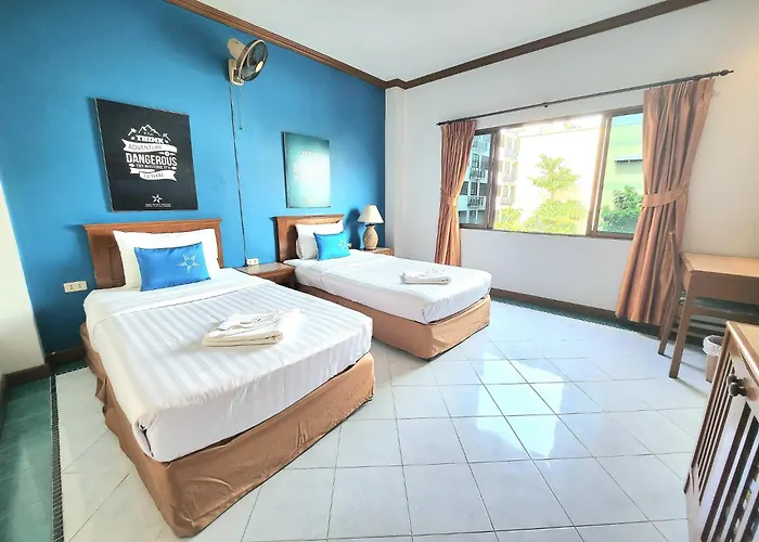 Sea Front Home Hotel - Patong Beach
